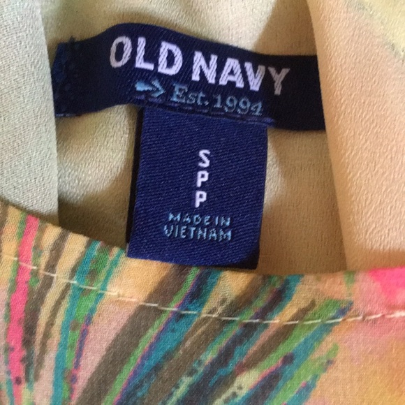 NWOT Old Navy Tank, S - Picture 4 of 6